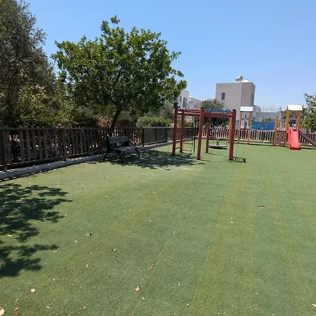 Kapparis Mythical Sands Lejlighed